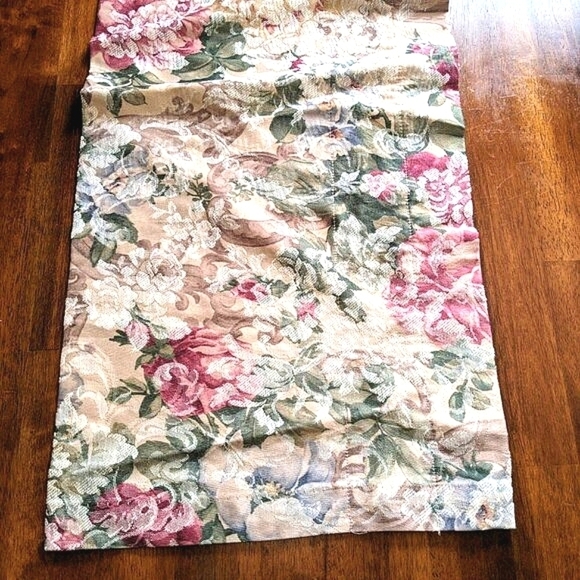 Floral Print Valance 80.5" x 15.5" - Picture 2 of 9